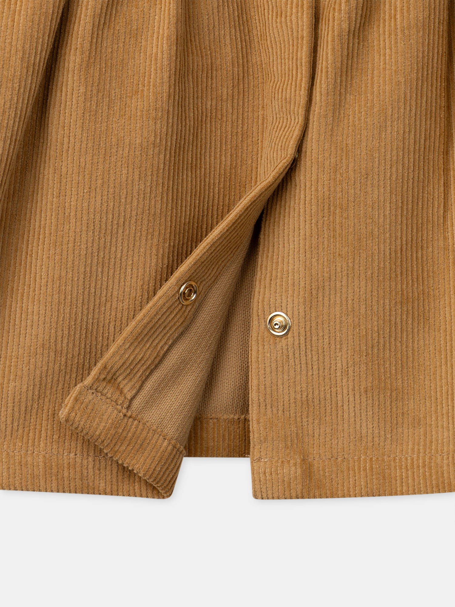 Chorrera marrón de terciopelo con bordados de flores para bebé niña