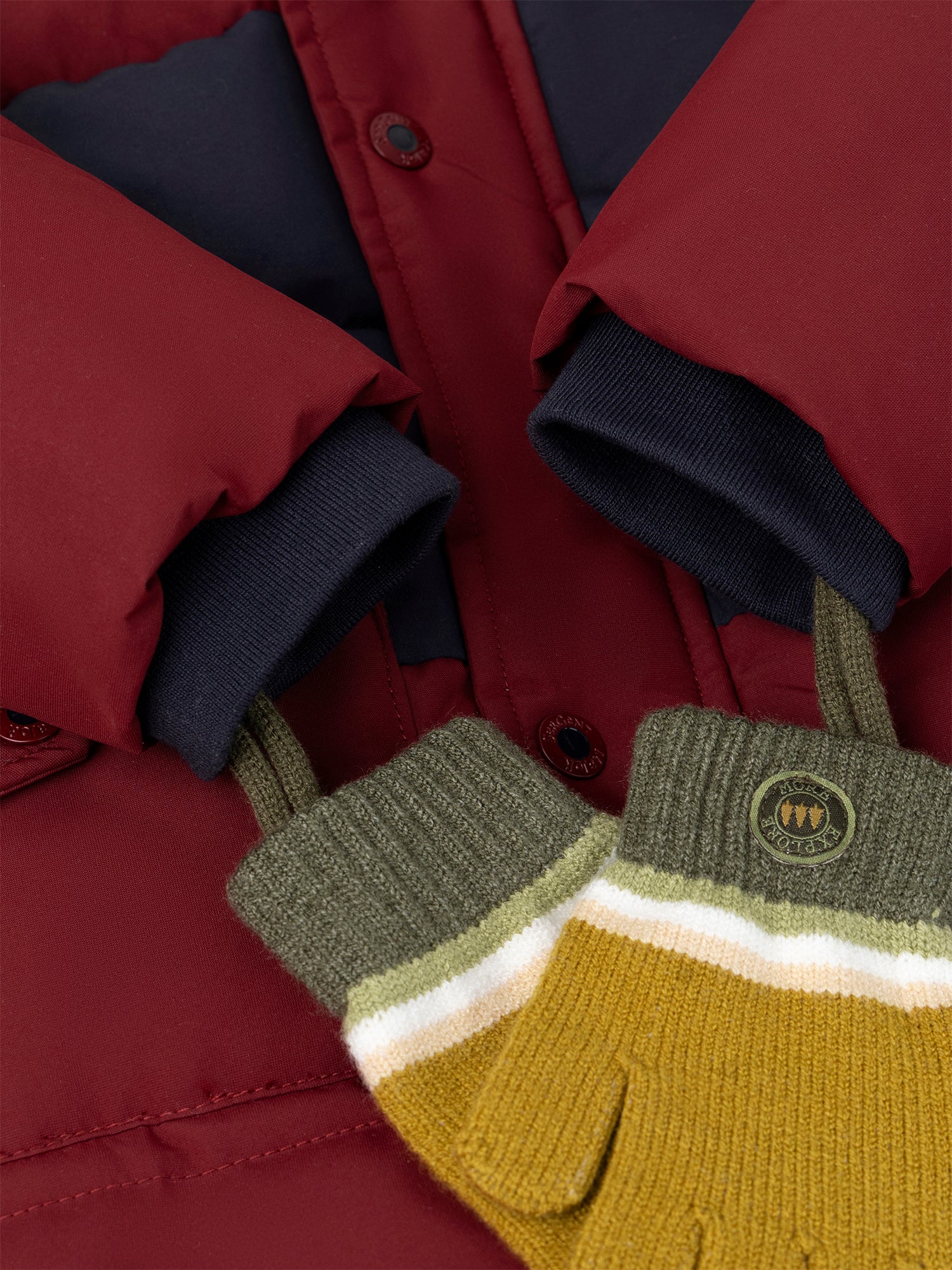 Chaqueta acolchada burdeos para niños