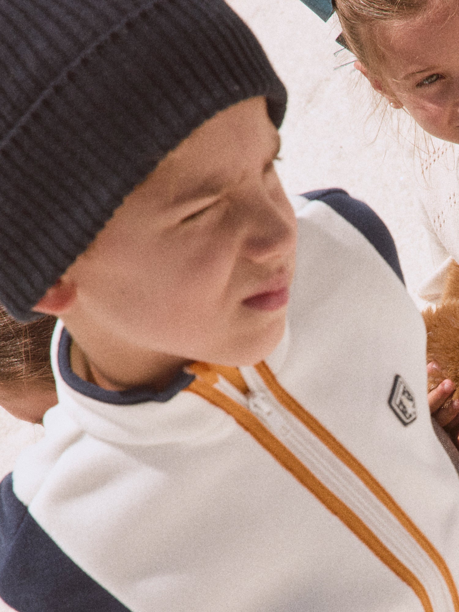 Chaleco blanco con cremallera para niños