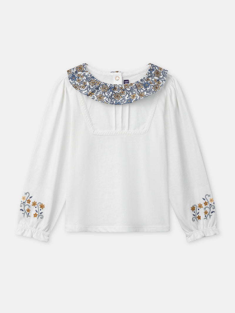 Camiseta blanca de manga larga con cuello floral para niñas