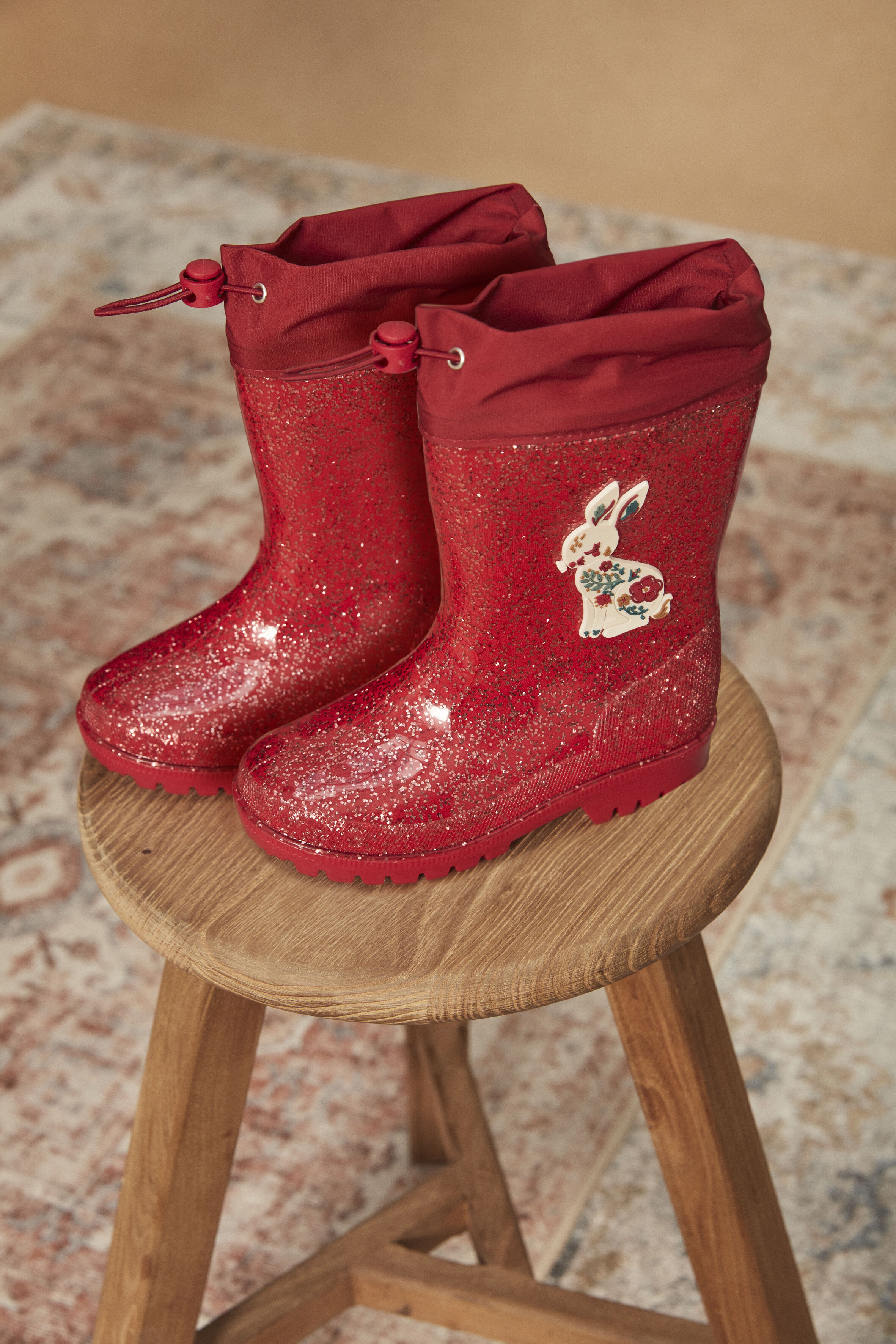 Botas sales agua rojas