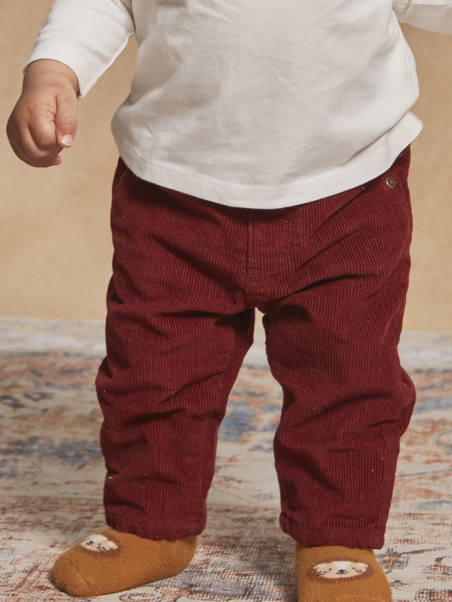 Pantalon new arrivals burdeos niño