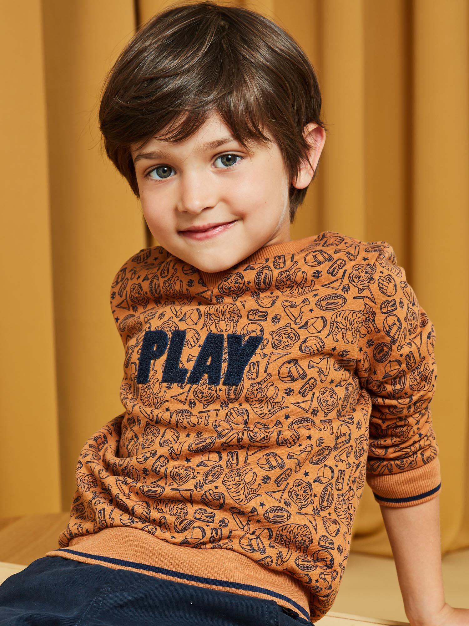 Sudadera sales color camel