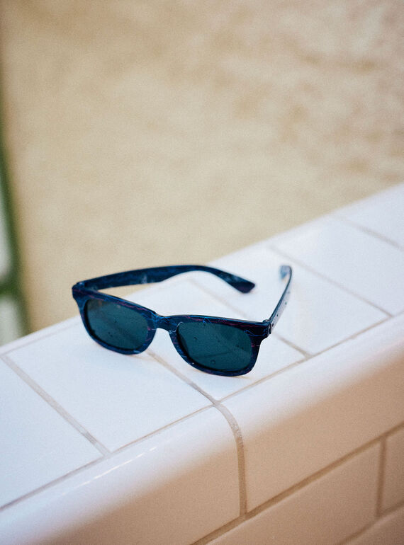 Gafas de sol azul marino con estampado de tiburón para niño CYGLASSAGE / 22E4PGO1LUS622