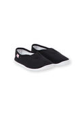 Zapatillas de gimnasia de color negro para niña GFRYTHMIQ1 / 19WK35B2D09090