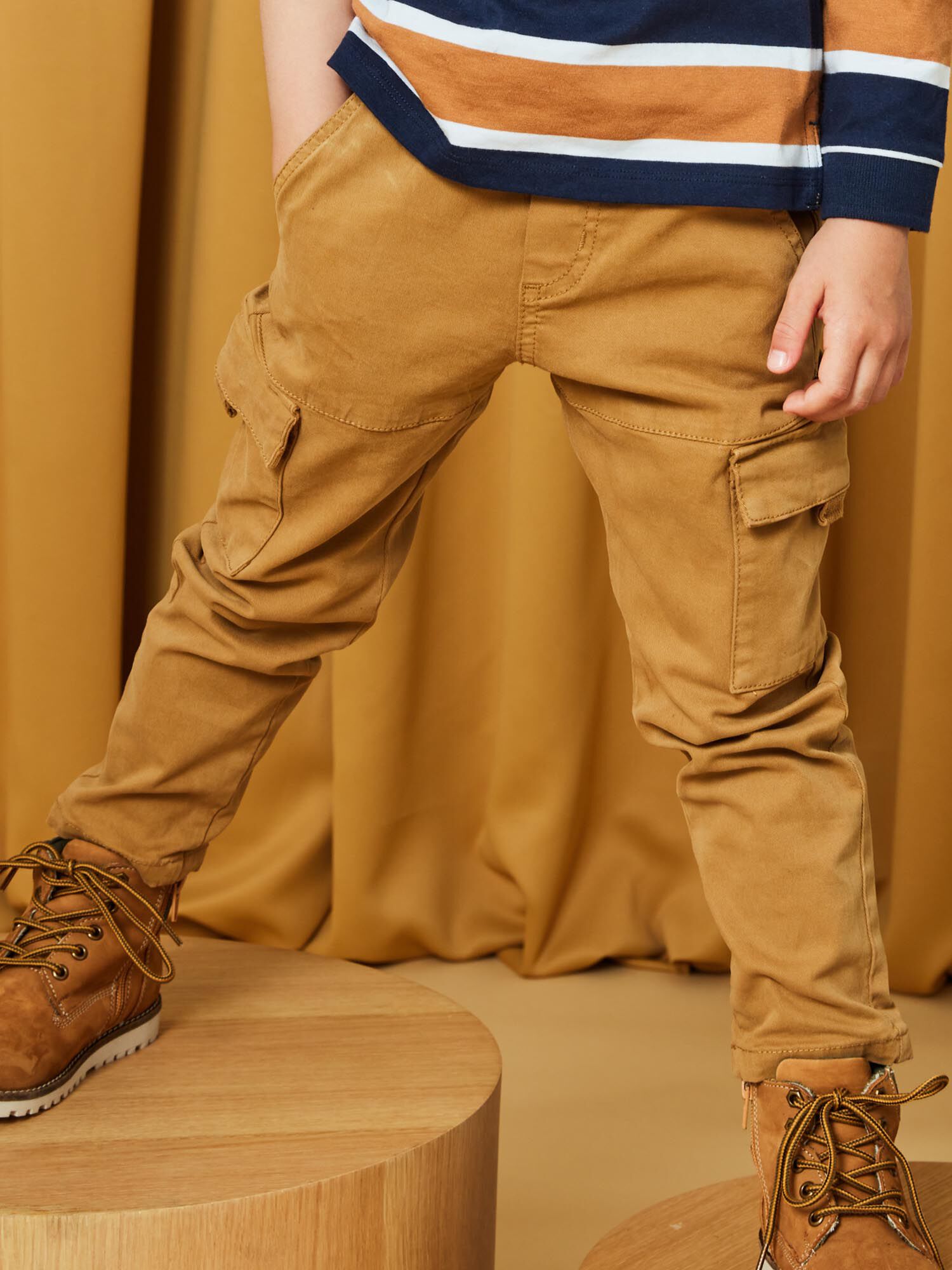 Pantal n cargo de twill avellana