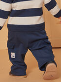 Pantalón cómodo azul marino con bolsillos efecto cargo LADAMIEN / 24H1BGJ1PANC230